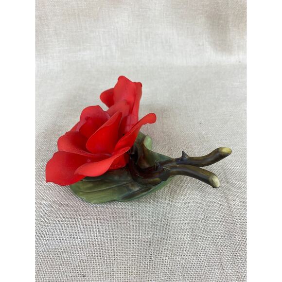 Vintage Golden Crown E & R Delicate Porcelain Red Rose Flower Figurine - Picture 4 of 11